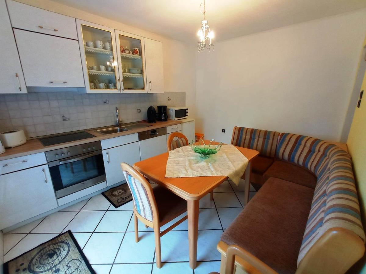 Monteur-, Ferienwohnung Mit Balkon In Hanau Bei Frankfurt Und Aschaffenburg Buitenkant foto